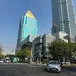 上海小胖纸民宿-南京西路3店-桃之夭夭
