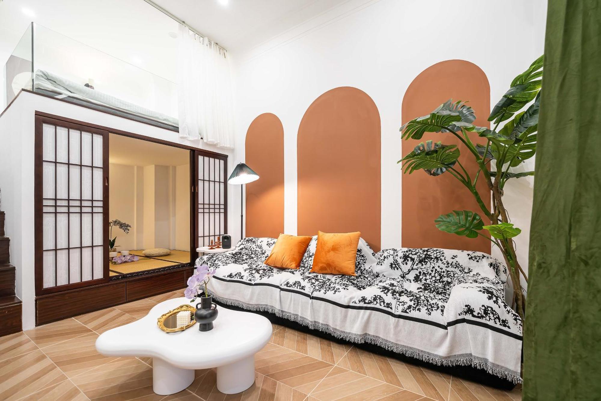 上海小胖纸民宿-南京西路3店-桃之夭夭 Apartment Shanghai
